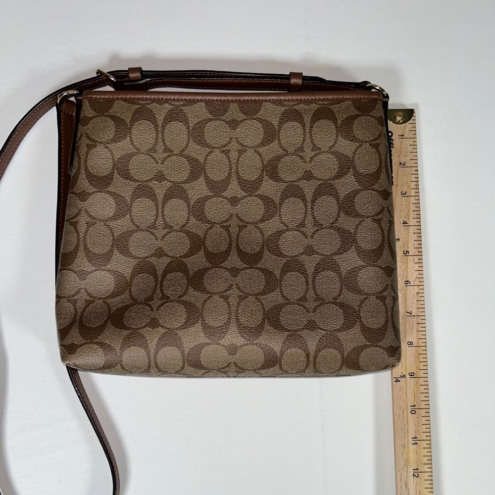 Coach F29210 File Crossbody Signature Brown Tan Messenger Bag Adjustable EUC - Picture 4 of 6
